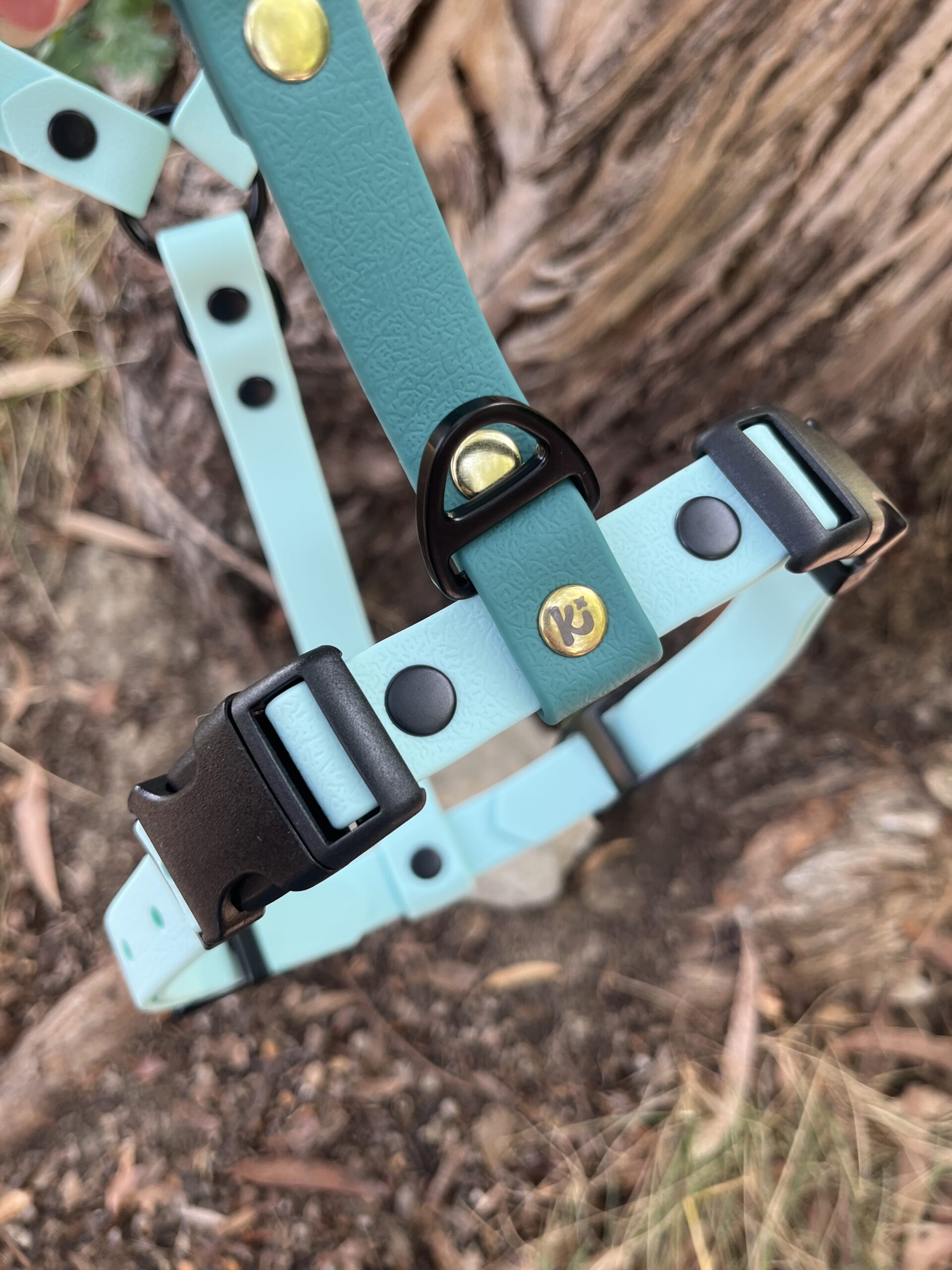 Harnais bleu pastel et vert chasseur – Image 3